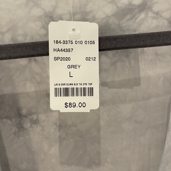 Top - bought at Mendocino - never worn, tags still on - Picture 2 of 3